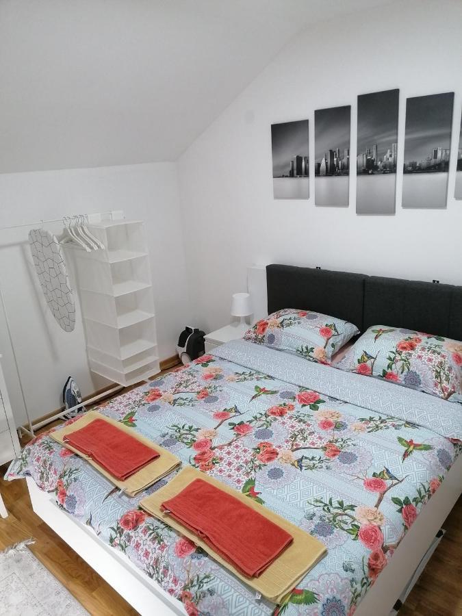 Nenadovic Apartman Obrenovac  외부 사진