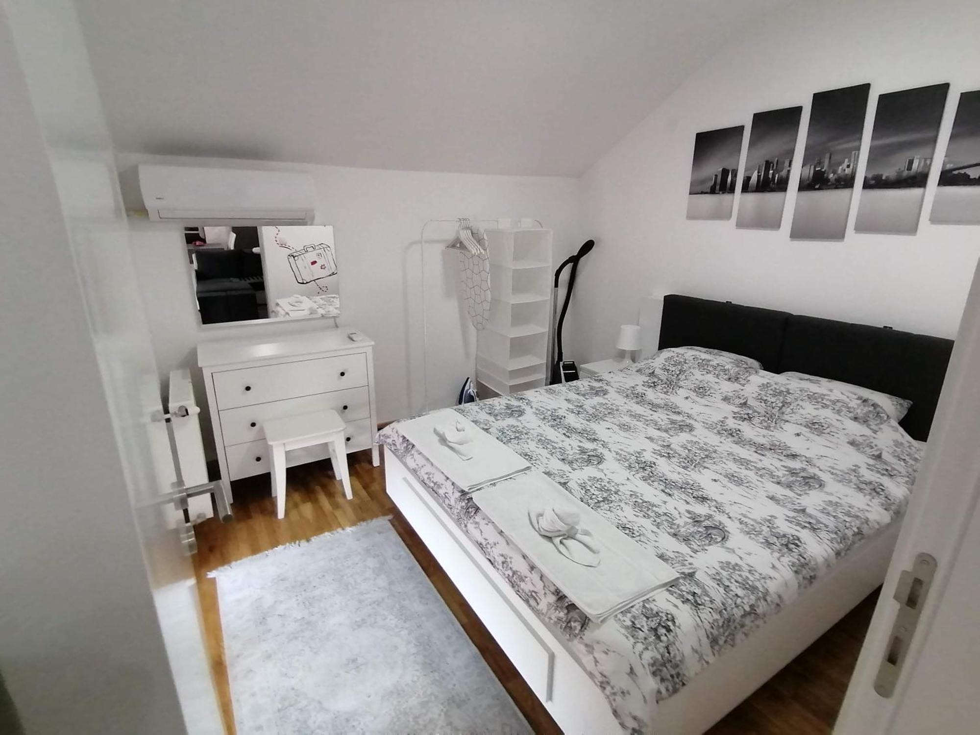 Nenadovic Apartman Obrenovac  외부 사진
